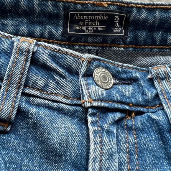 Abercrombie & Fitch Simone High Rise Jeans - Picture 1 of 4